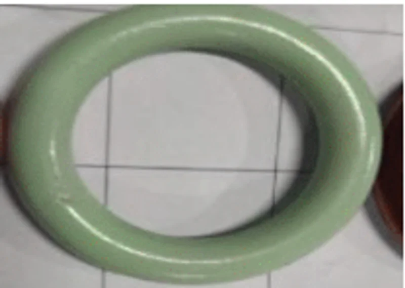 ARGOLA DE MADEIRA GRANDE - VERDE CLARO