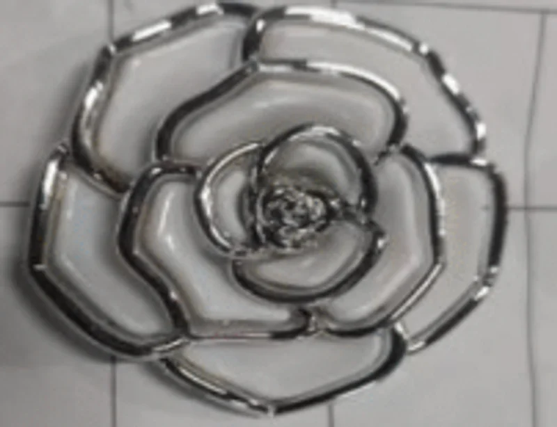 APLIQUE ROSA - BRANCO COM PRATA 